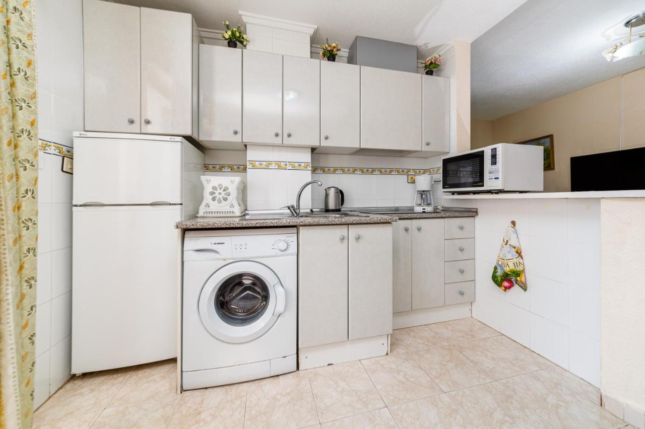 Apartment Studio Relax Torrevieja Eksteriør bilde