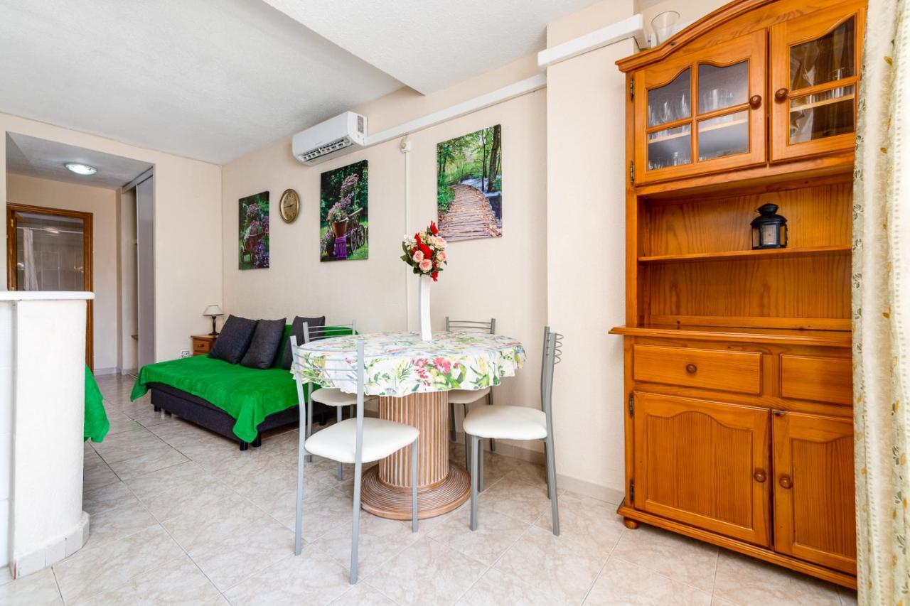 Apartment Studio Relax Torrevieja Eksteriør bilde