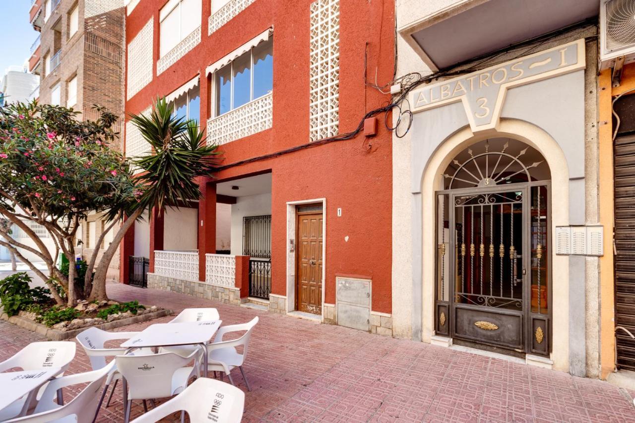 Apartment Studio Relax Torrevieja Eksteriør bilde